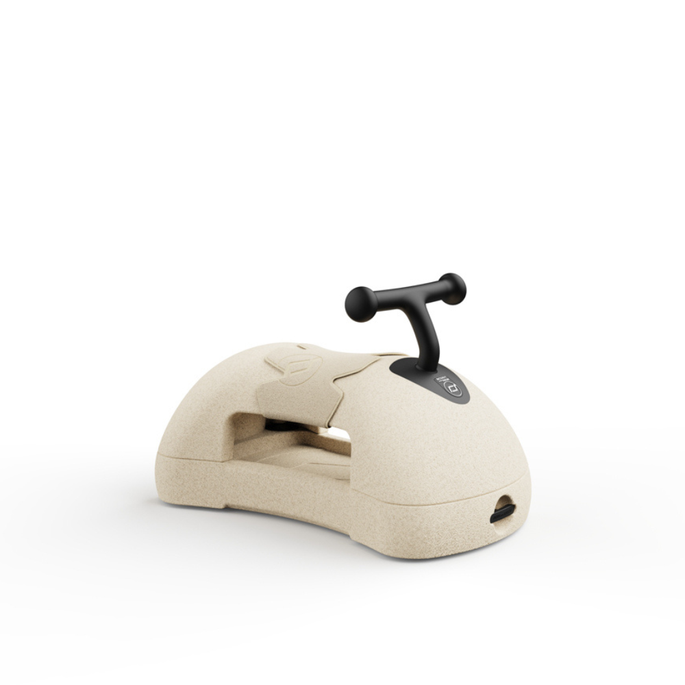 My first sand Scoot & Ride Babyroller sand