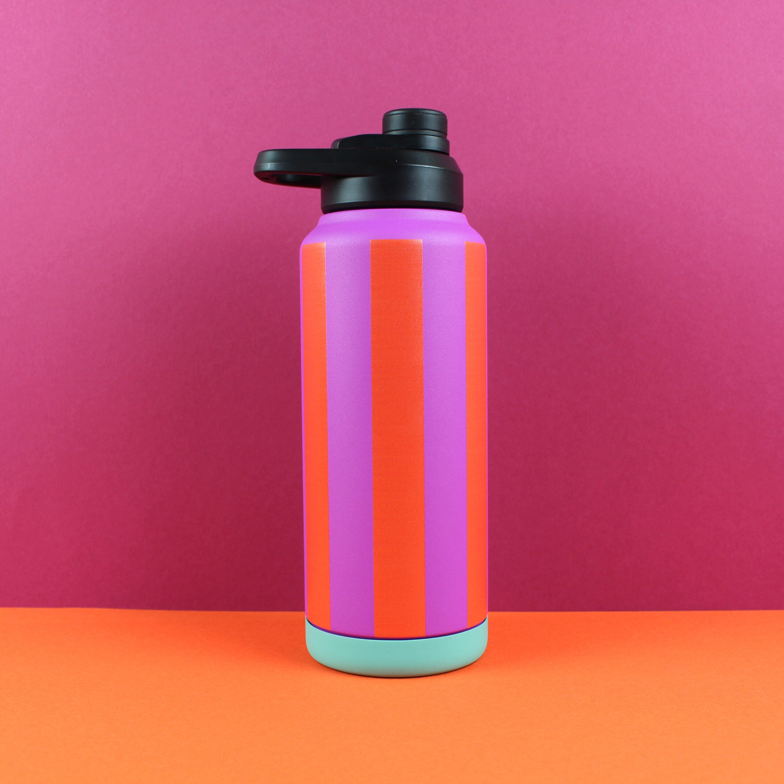 Trinkflasche Stripes, fuchsia/feuerrot/petrol, 1000ml