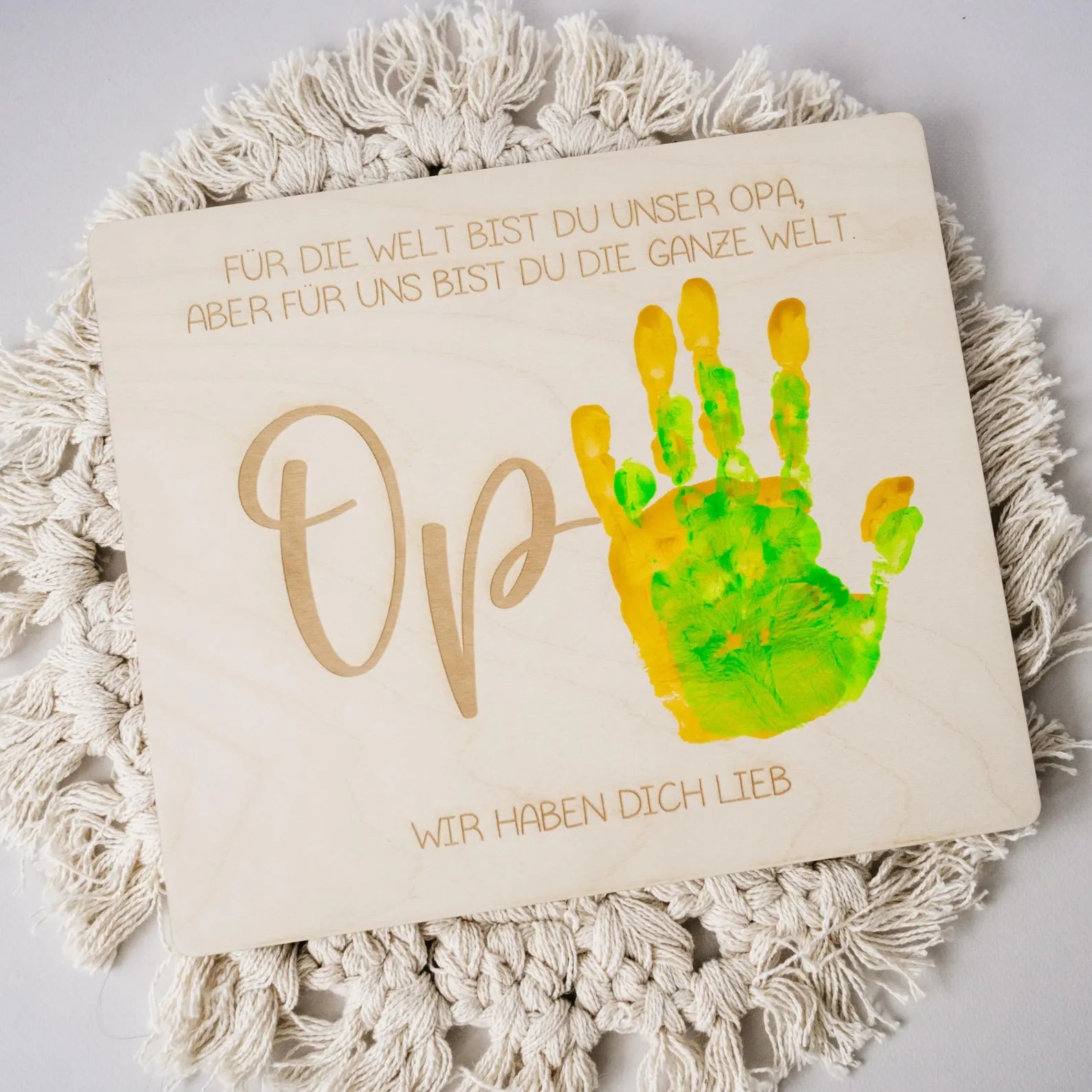 Handabdruck Brettchen Opa – Persönliches Holzgeschenk (mehrere Kinder) Alicas Schlawiner - malmichbunt.de
