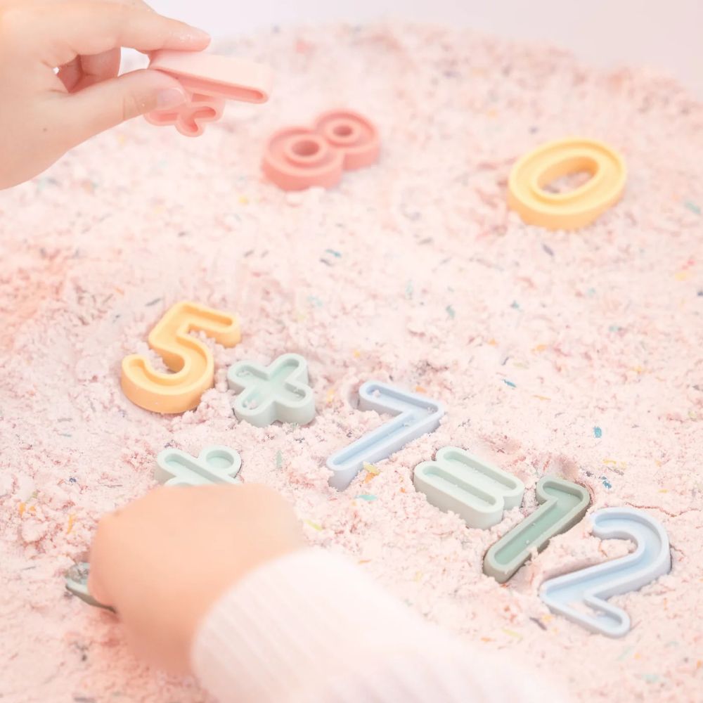 Inspire my Play - Sensorik Spiel - Zahlen und Symbole Set Inspire My Play - malmichbunt.de