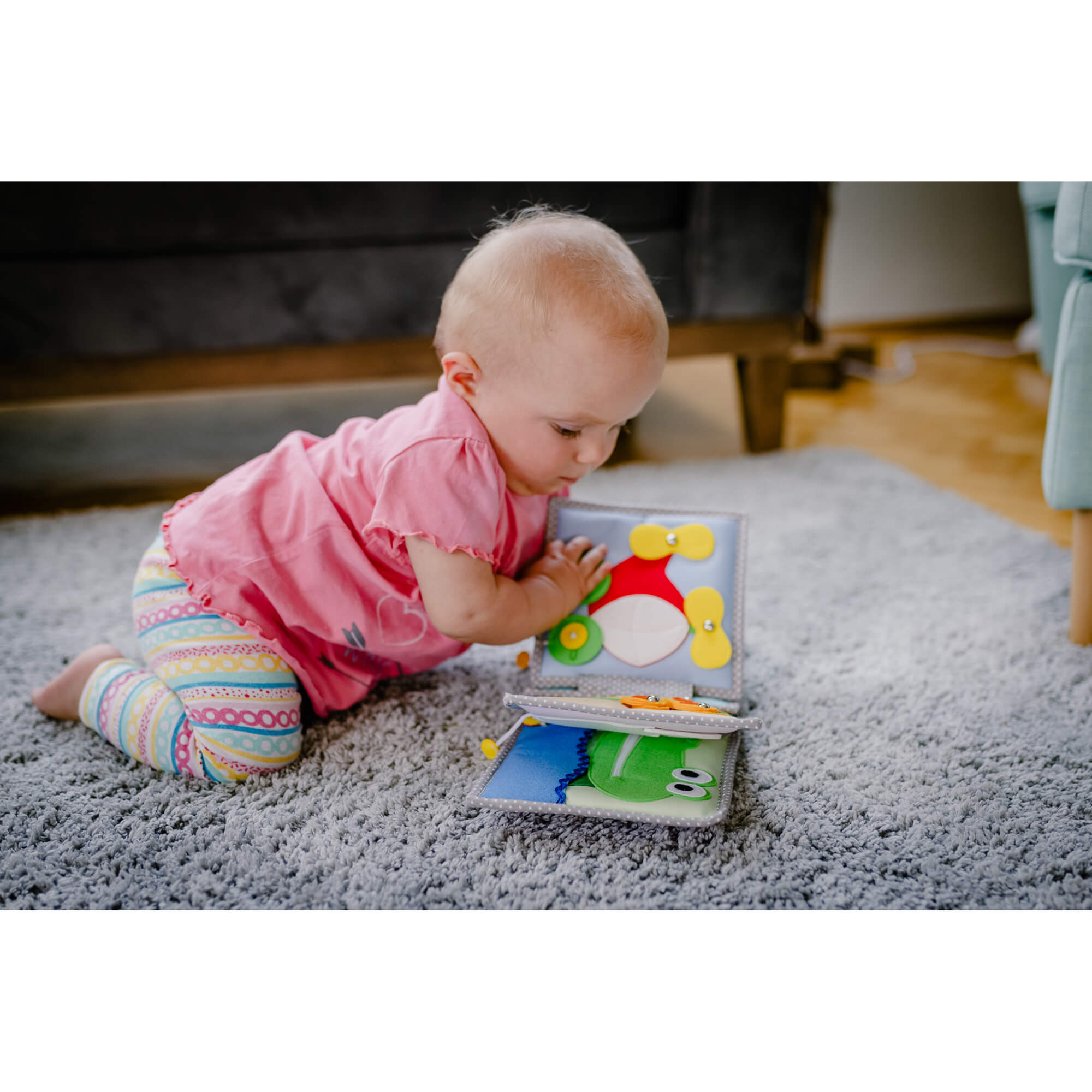 Jolly Design - Mini Quiet Book "Guck - Guck" (ab 6 Monaten) Jolly Designs - malmichbunt.de