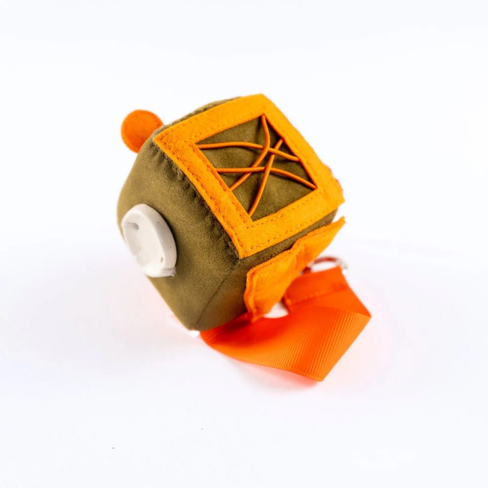 Jolly Designs - Calmi Cube "Olivi" - der Erdende Jolly Designs - malmichbunt.de