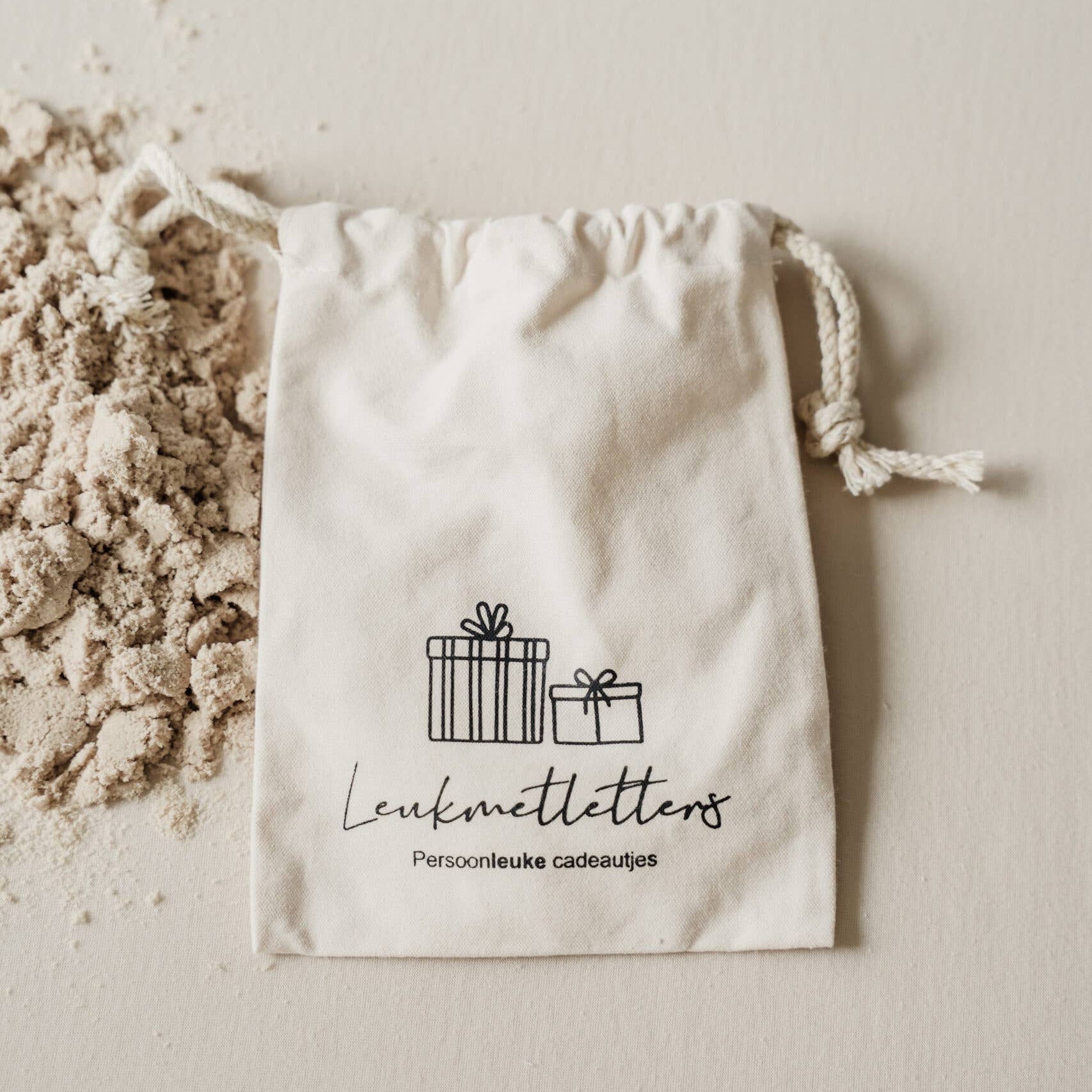 Leukmetletters - Kleine Sensorikspiel Füllschalen - Frühling Leukmetletters - malmichbunt.de