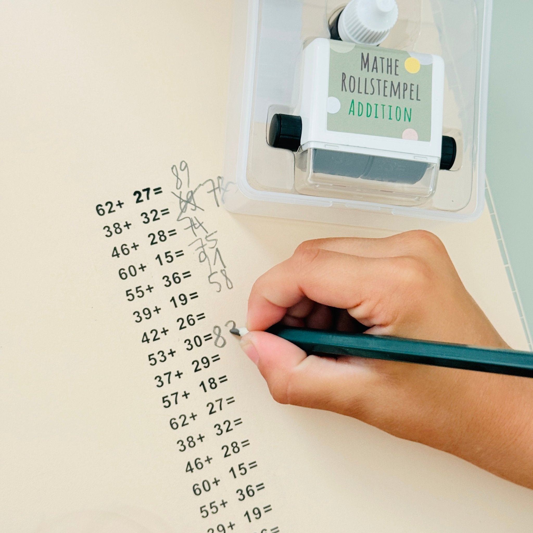 Lulubug Mathe Rollstempel "Addition" Bell Trade - malmichbunt.de