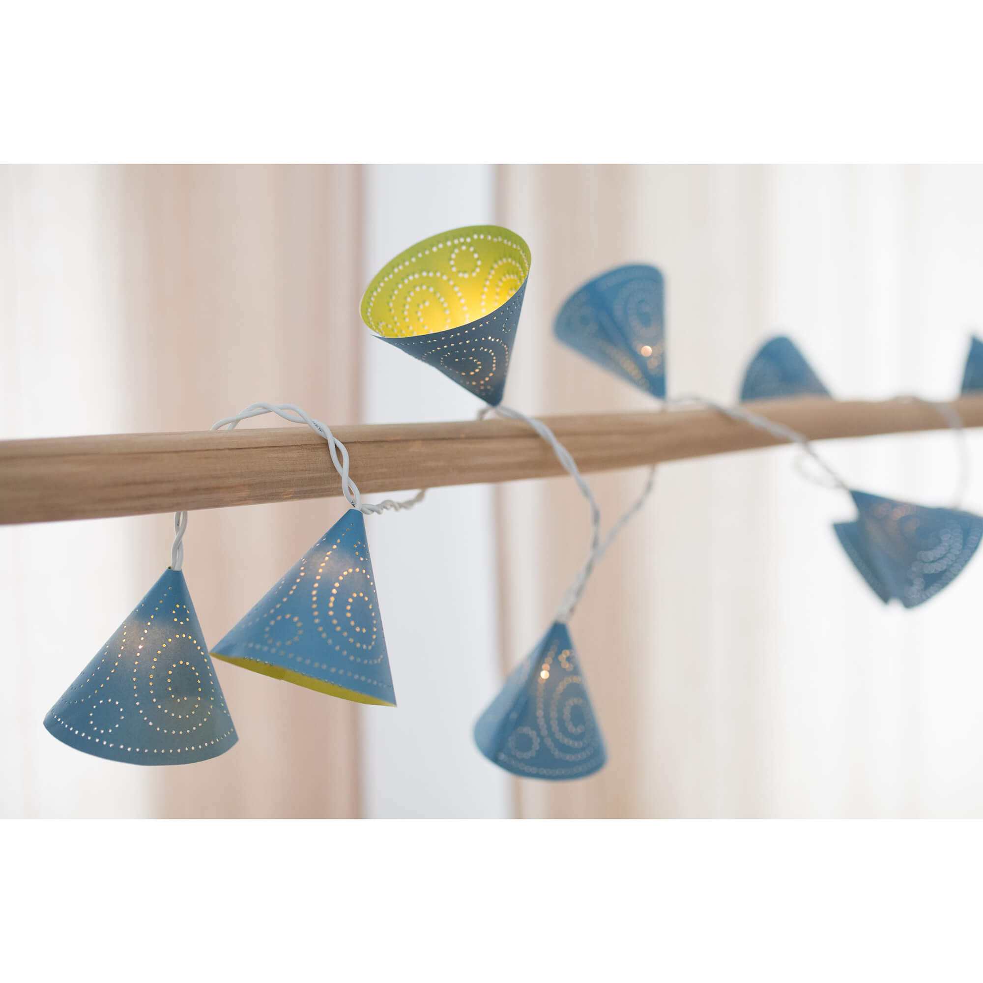 Prickelset Lichterkette Blau - Kegel Familienmomente - malmichbunt.de