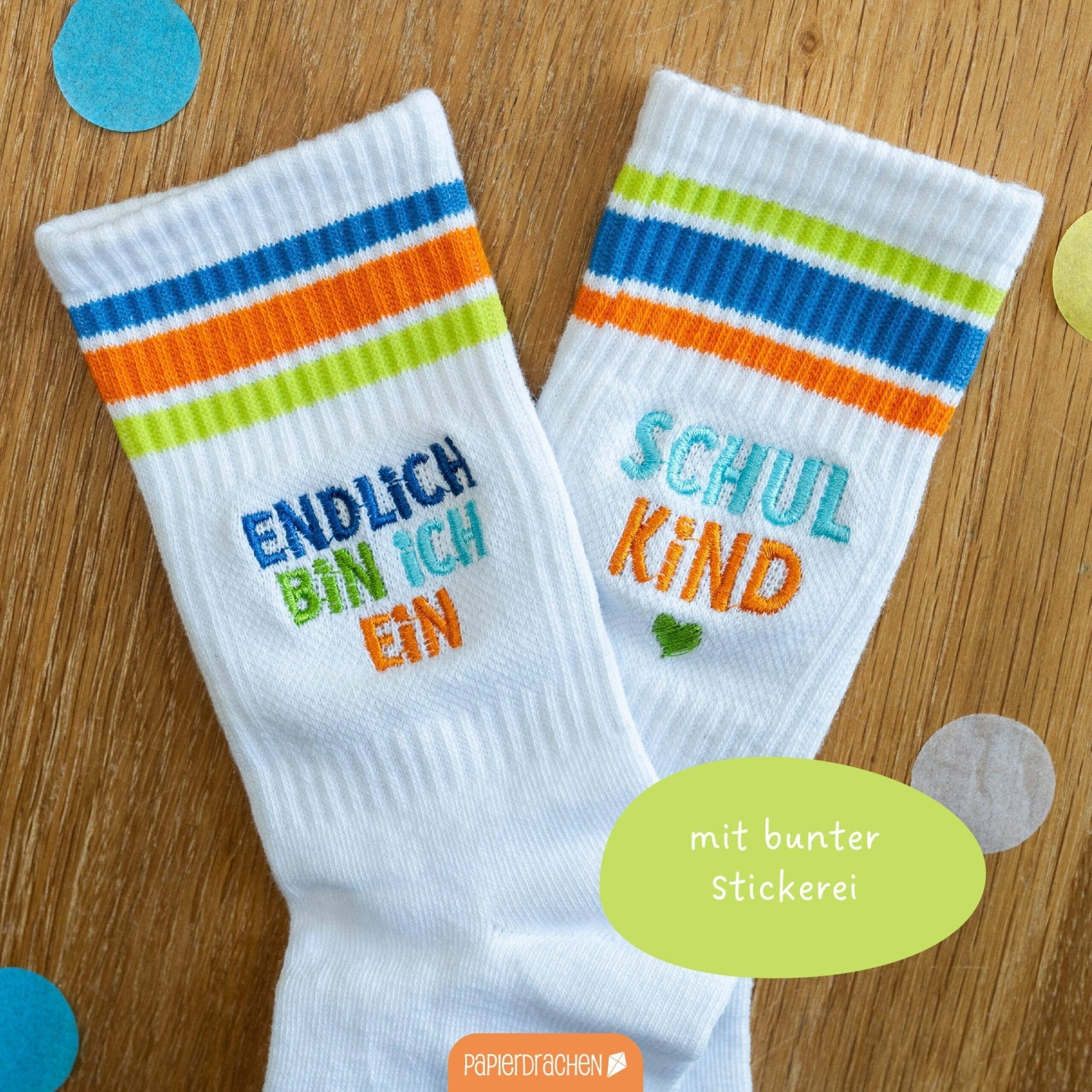 Schulanfang Socken - blau - Endlich bin ich ein Schulkind Papierdrachen - malmichbunt.de