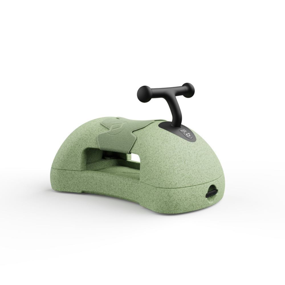 My first sand Scoot & Ride Babyroller olive